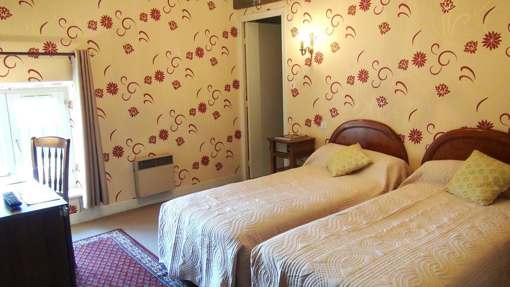 Hotel Le Clos Du Montvinage Etreaupont Quarto foto