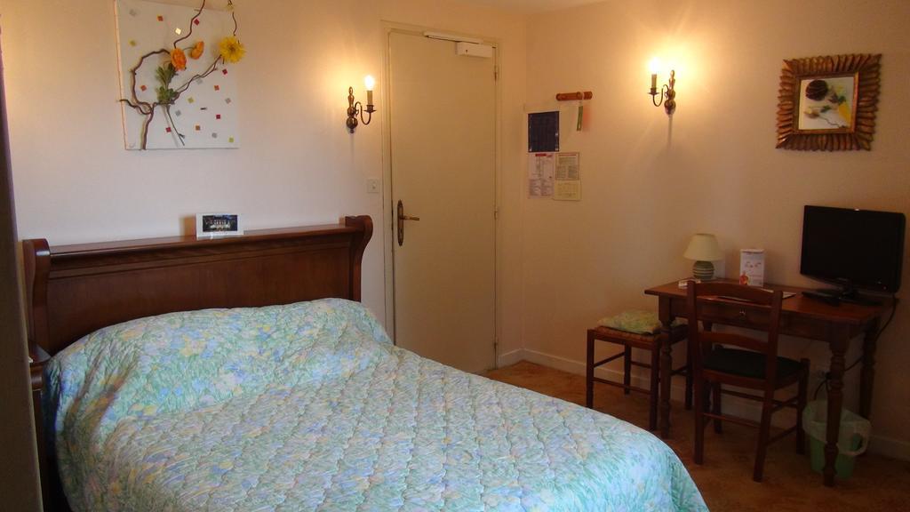 Hotel Le Clos Du Montvinage Etreaupont Quarto foto