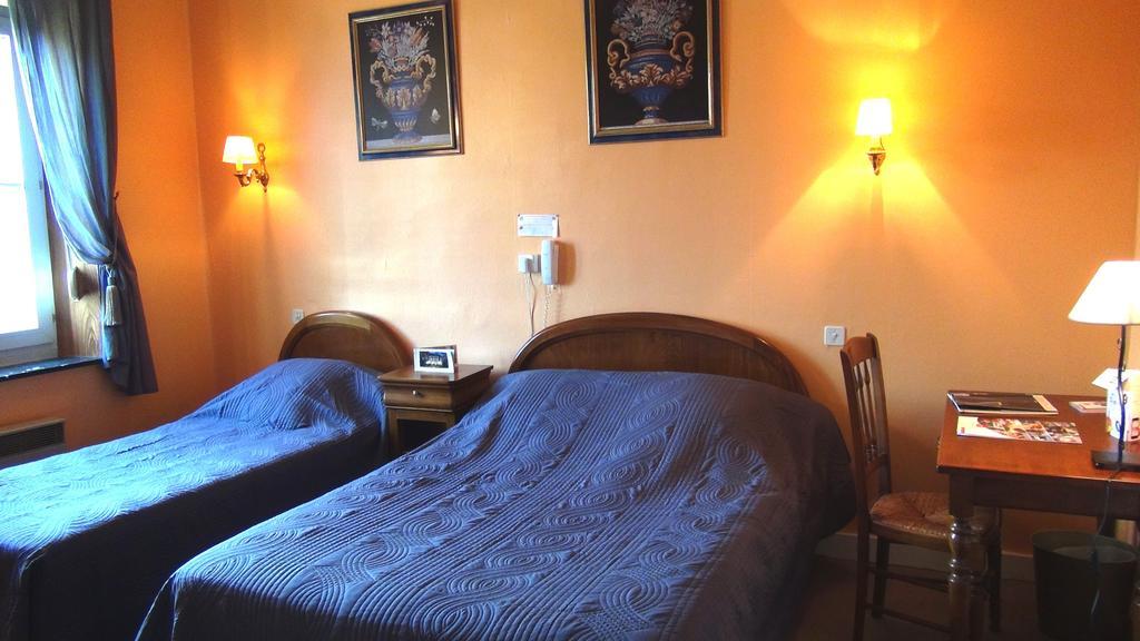 Hotel Le Clos Du Montvinage Etreaupont Quarto foto