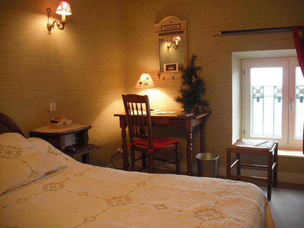 Hotel Le Clos Du Montvinage Etreaupont Quarto foto