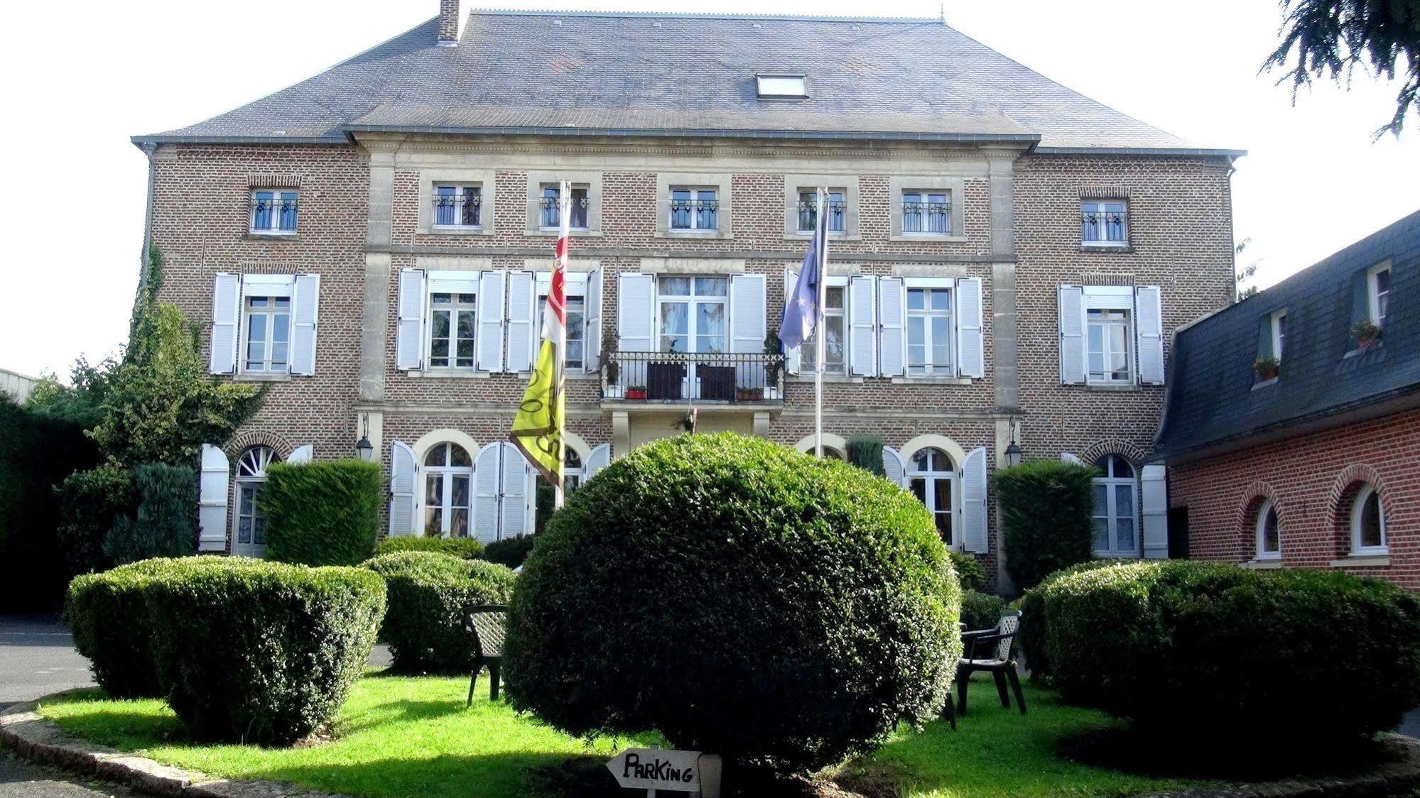 Hotel Le Clos Du Montvinage Etreaupont Exterior foto